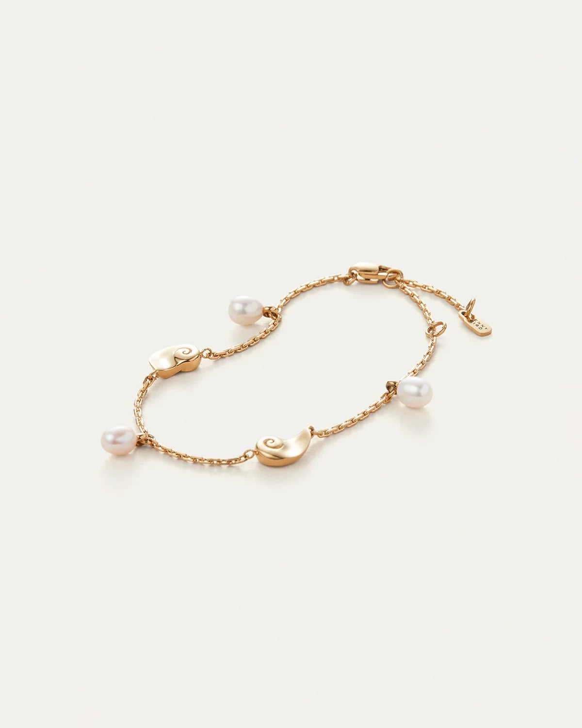 Adjustable link bracelet
