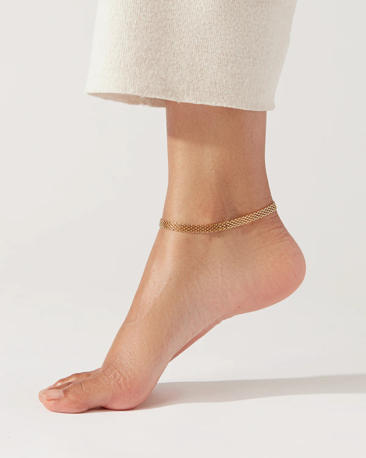 Minimal chain anklet