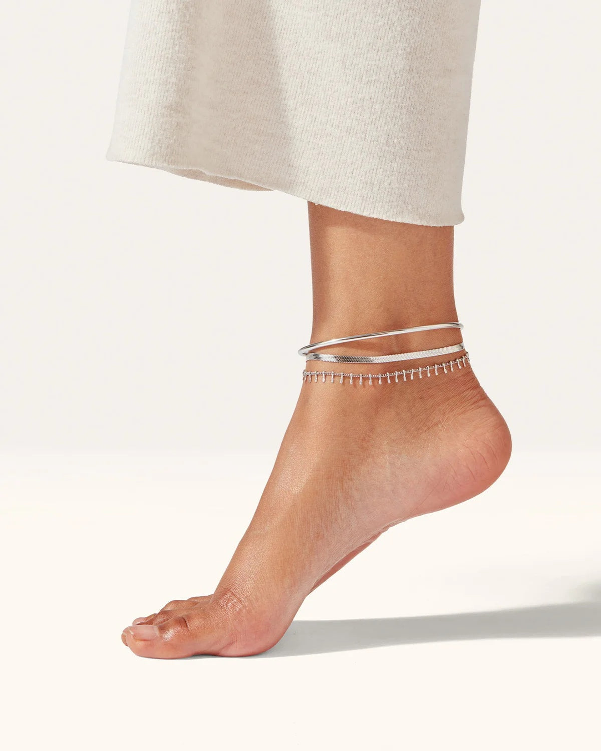 The modern anklet stack