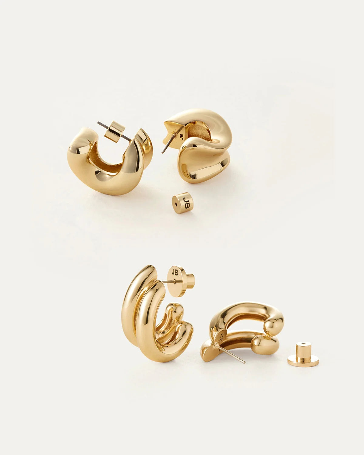 Classic stud earrings