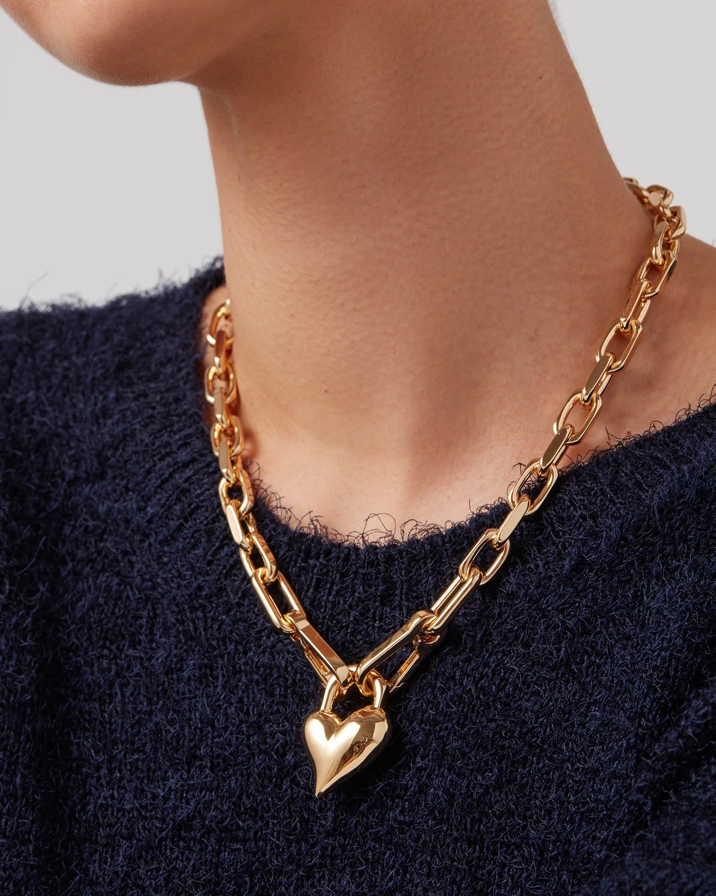 Padlock heart pendant necklace